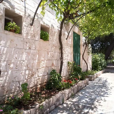 Masseria Fumarola Il Cavaliere By Rentbeat *